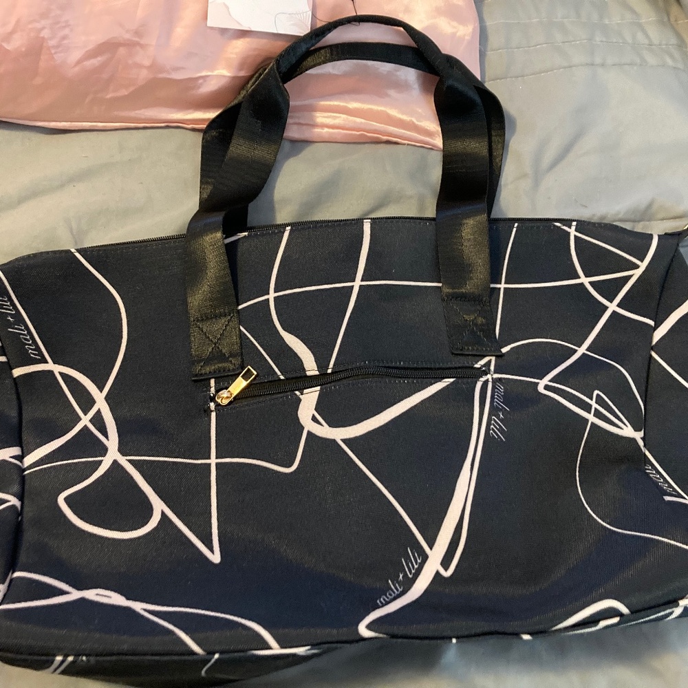 B&W mali + lili bag
